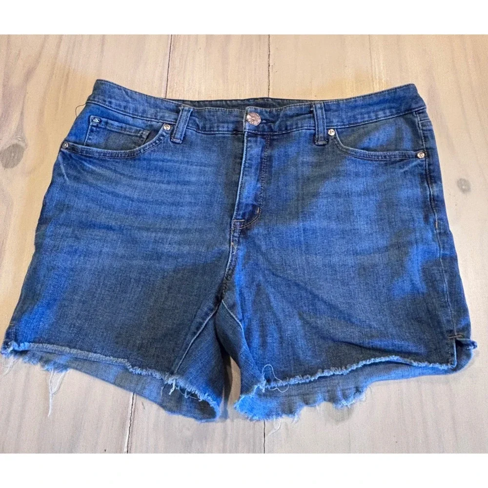 Seven7 Womens Size 14 Blue Denim Cutoff Shorts Raw Hem Stretch Mid Rise RN109890